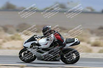 media/May-05-2025-Moto Forza (Mon) [[3c1838c5e5]]/2-B Group/Session 3 (Panning Test Turn 14 Inside)/